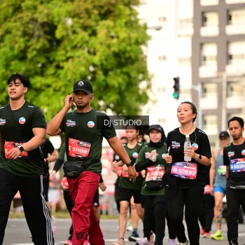 Runner Photo 4026061
