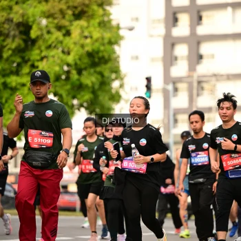 Runner Photo 4026062