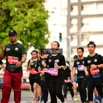 Runner Photo 4026070