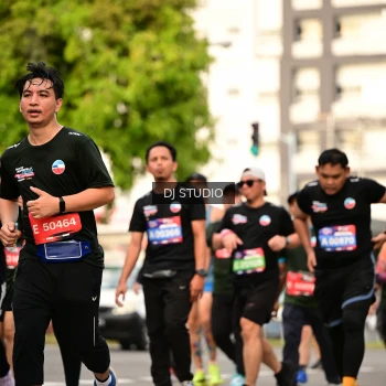 Runner Photo 4026100