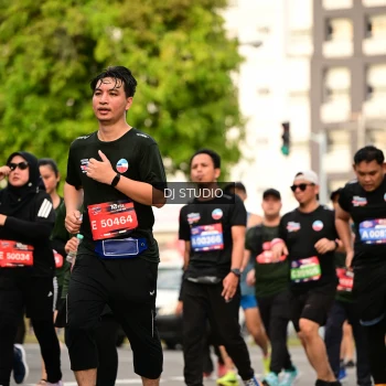 Runner Photo 4026111