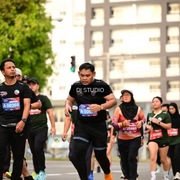 Runner Photo 4026115