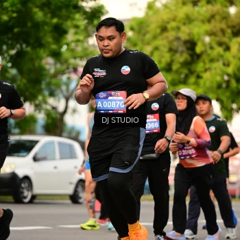 Runner Photo 4026136