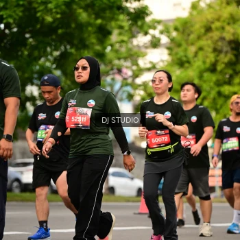 Runner Photo 4026172