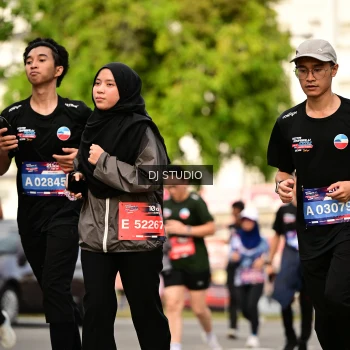Runner Photo 4026214