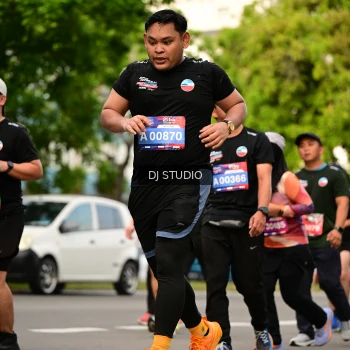 Runner Photo 4026215