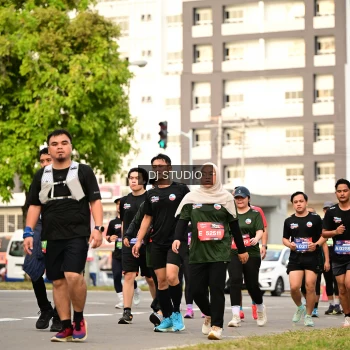 Runner Photo 4026246