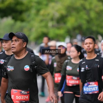 Runner Photo 4026275