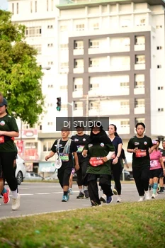 Runner Photo 4026297