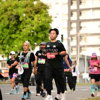 Runner Photo 4026337