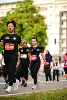 Runner Photo 4026350