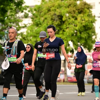 Runner Photo 4026359