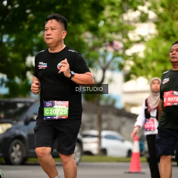 Runner Photo 4026412