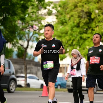 Runner Photo 4026431