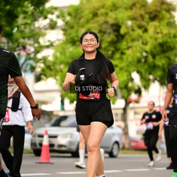 Runner Photo 4026436