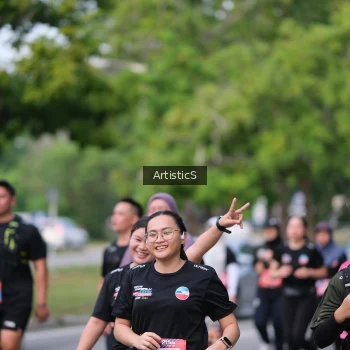 Runner Photo 4026473