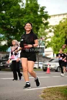 Runner Photo 4026530