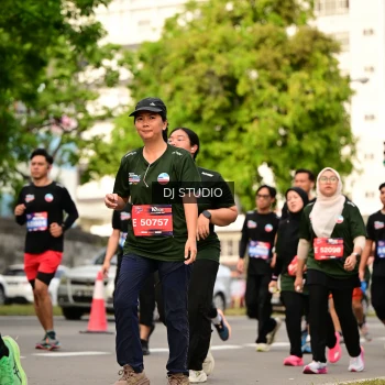Runner Photo 4026561