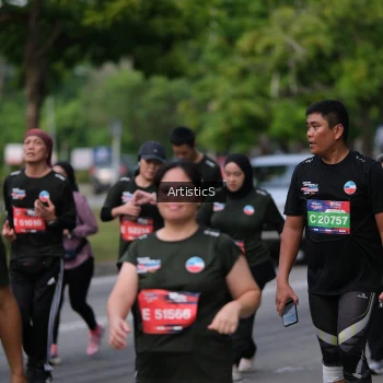 Runner Photo 4026575