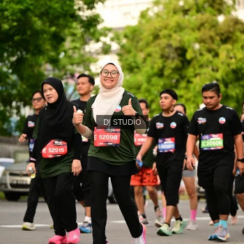 Runner Photo 4026653