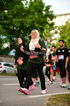 Runner Photo 4026667