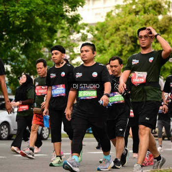 Runner Photo 4026677