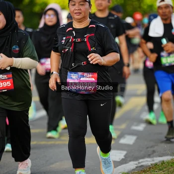 Runner Photo 4026716