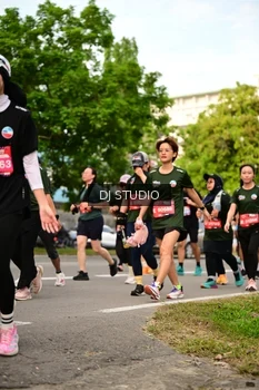 Runner Photo 4026801