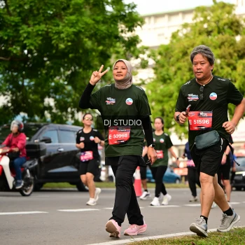 Runner Photo 4027030