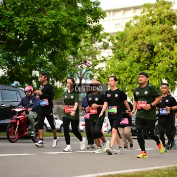 Runner Photo 4027072