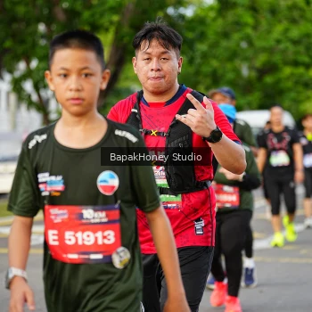 Runner Photo 4027123