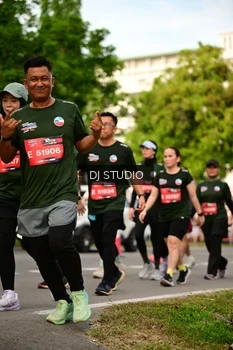 Runner Photo 4027326