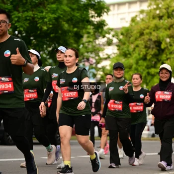 Runner Photo 4027363