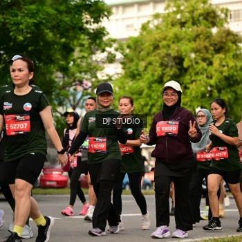 Runner Photo 4027375