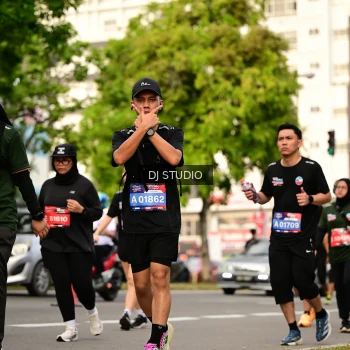Runner Photo 4027485