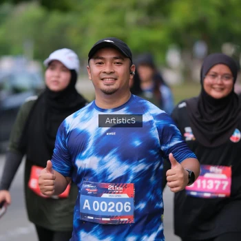 Runner Photo 4027565
