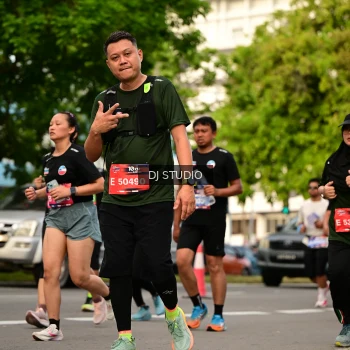 Runner Photo 4027595