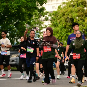 Runner Photo 4027636