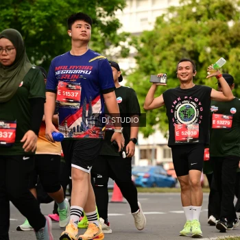 Runner Photo 4027671