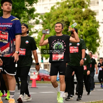 Runner Photo 4027676