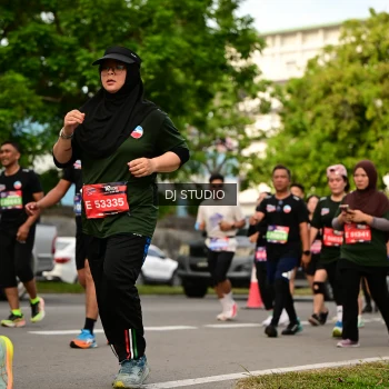 Runner Photo 4027697