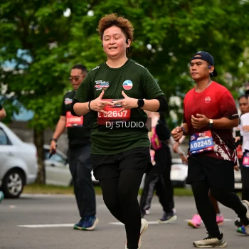Runner Photo 4027754