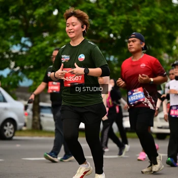 Runner Photo 4027756