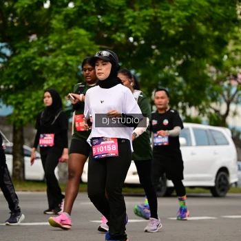 Runner Photo 4027765