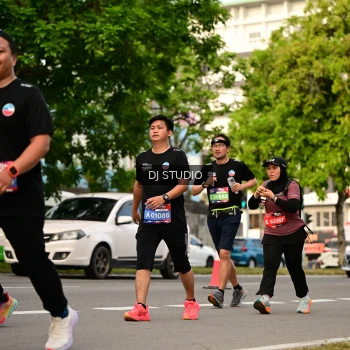 Runner Photo 4027800
