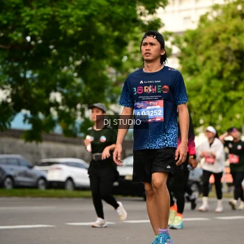 Runner Photo 4027975