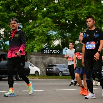 Runner Photo 4028001