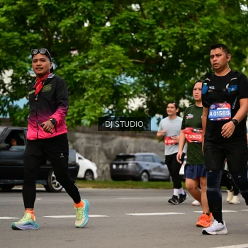 Runner Photo 4028003