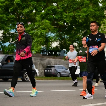 Runner Photo 4028022