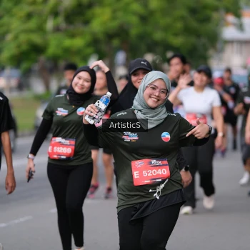 Runner Photo 4028100